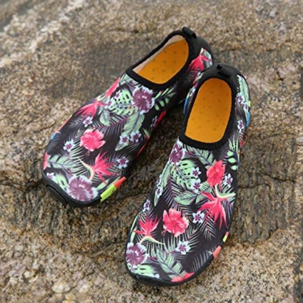 beach sandals - Picture 4 of 10